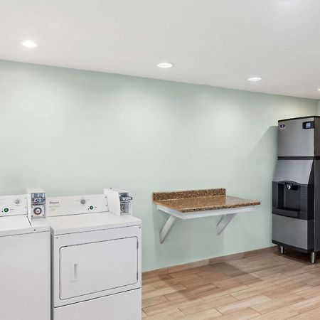 Econo Lodge Waynesboro - Skyline Drive Luaran gambar