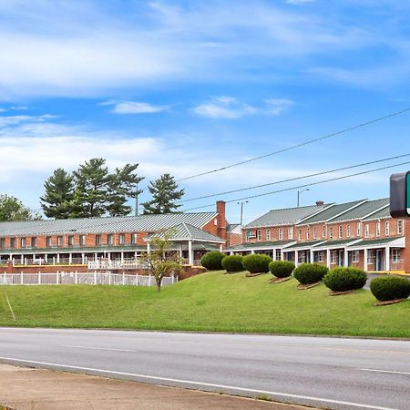 Econo Lodge Waynesboro - Skyline Drive Luaran gambar