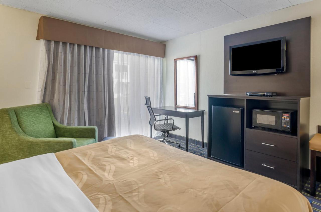Econo Lodge Waynesboro - Skyline Drive Luaran gambar