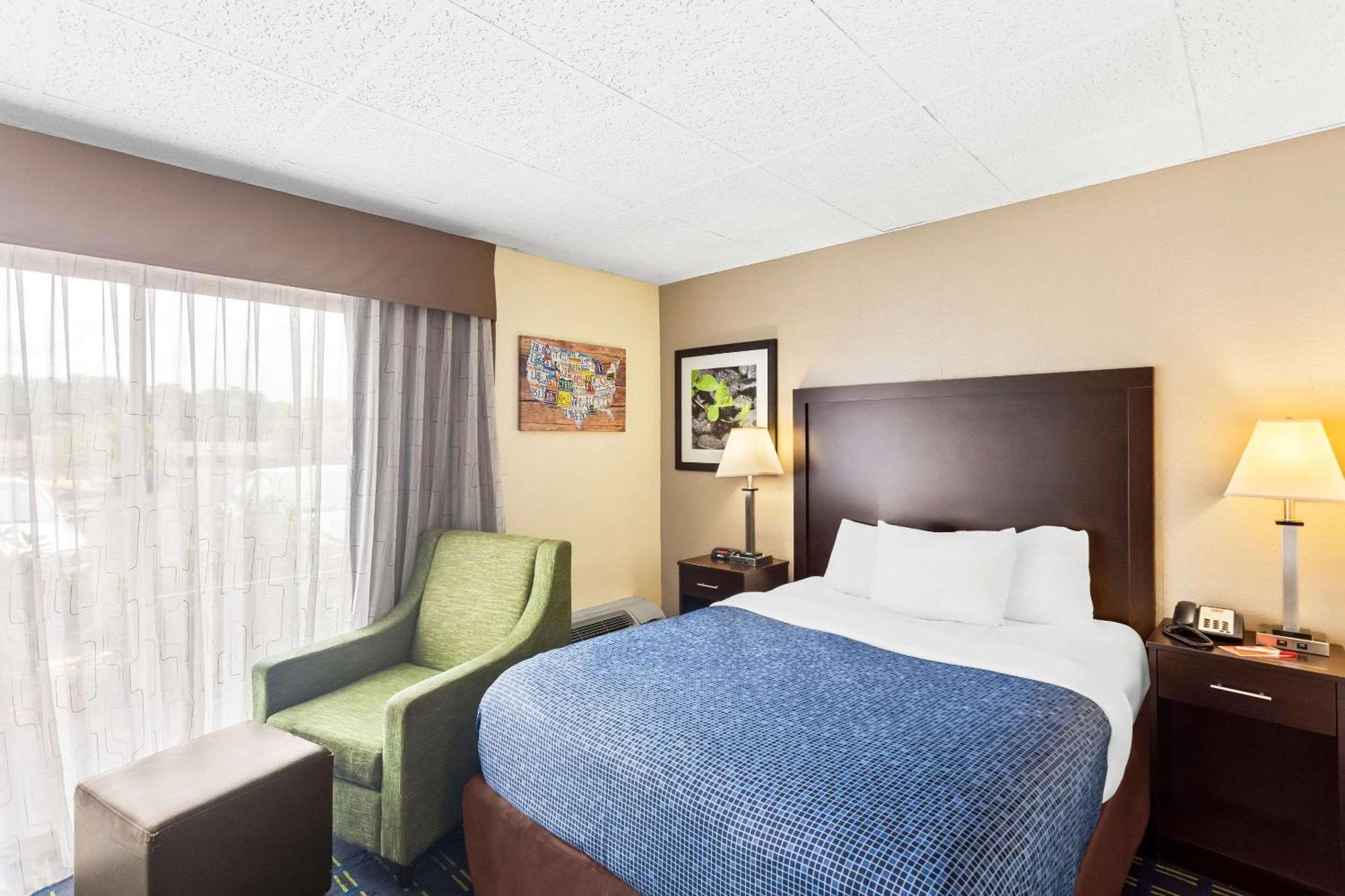 Econo Lodge Waynesboro - Skyline Drive Luaran gambar